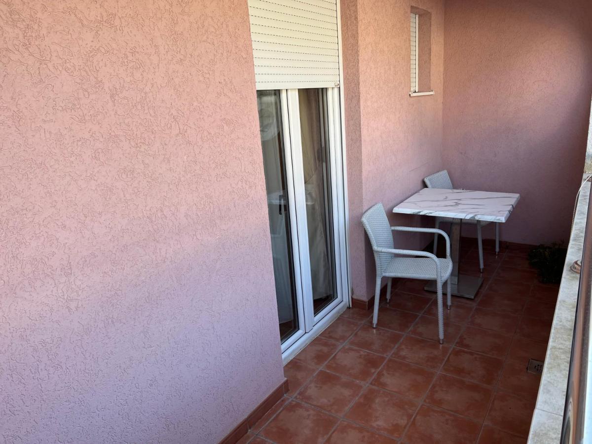 Garni Hotel Milica 赫尔采格诺维 外观 照片