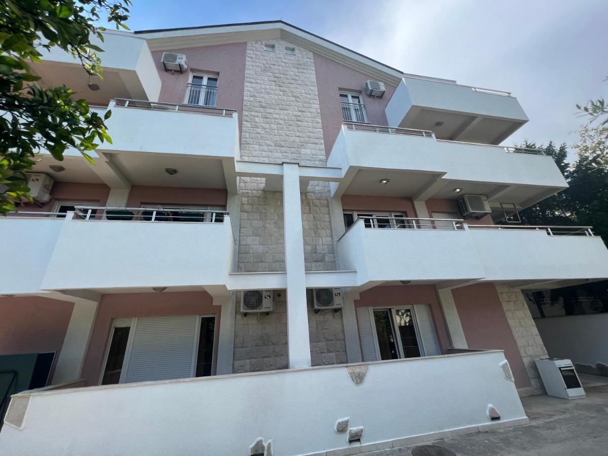 Garni Hotel Milica 赫尔采格诺维 外观 照片