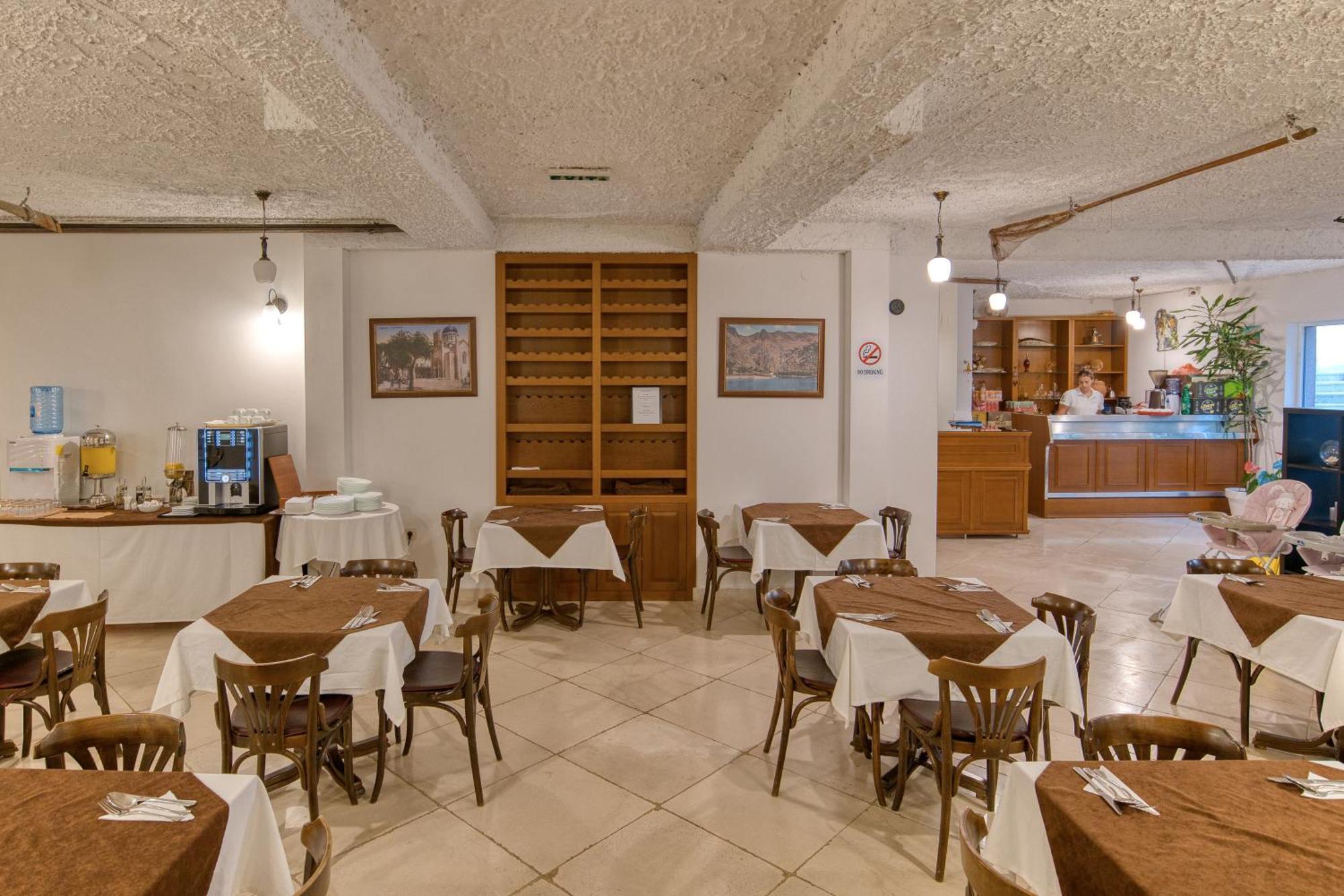 Garni Hotel Milica 赫尔采格诺维 外观 照片