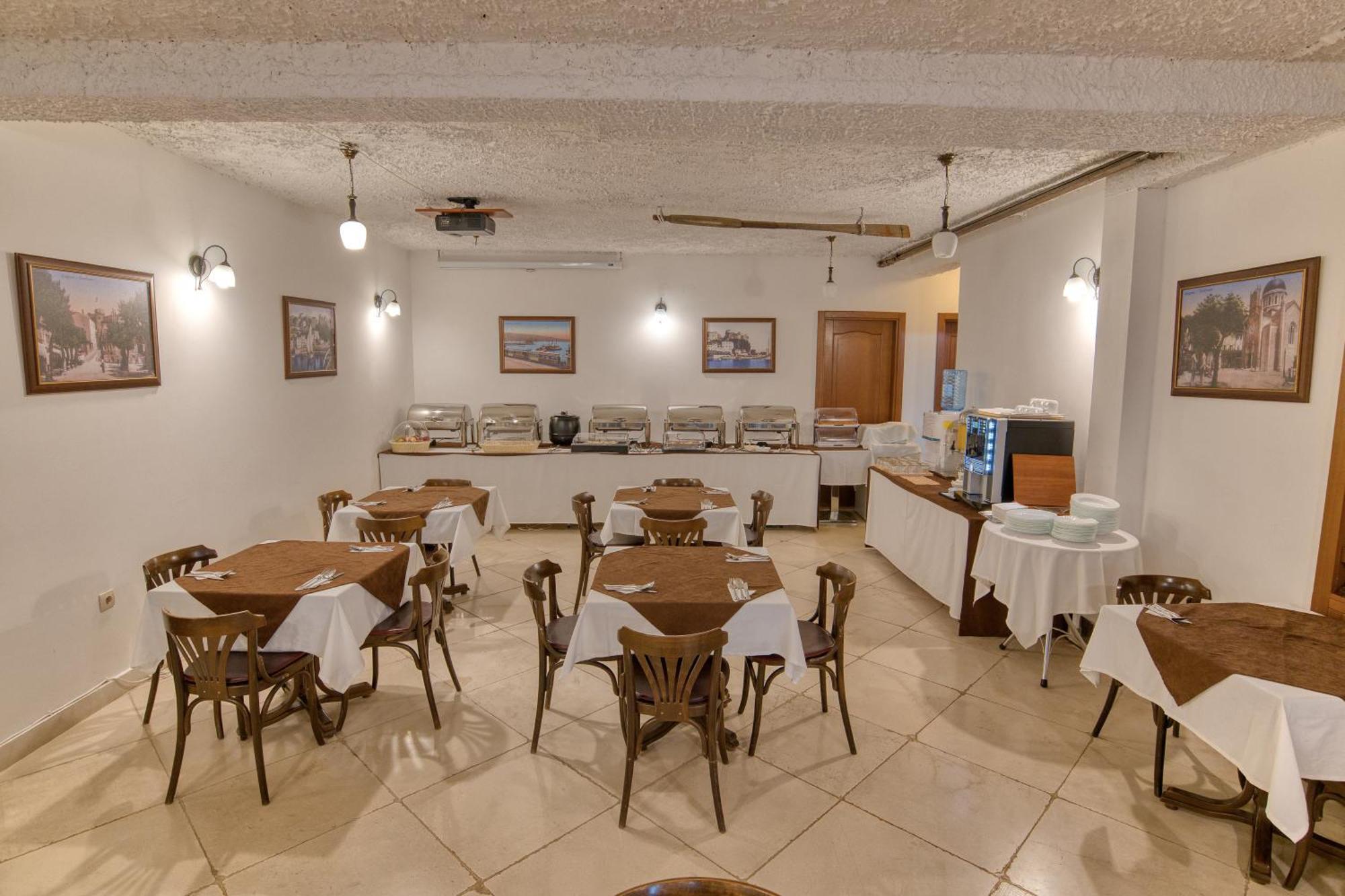 Garni Hotel Milica 赫尔采格诺维 外观 照片