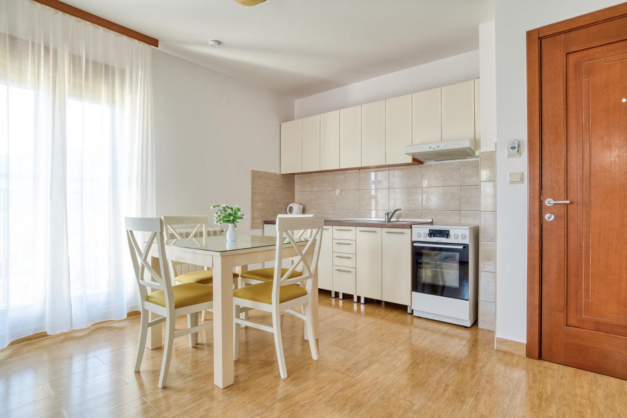 Garni Hotel Milica 赫尔采格诺维 外观 照片