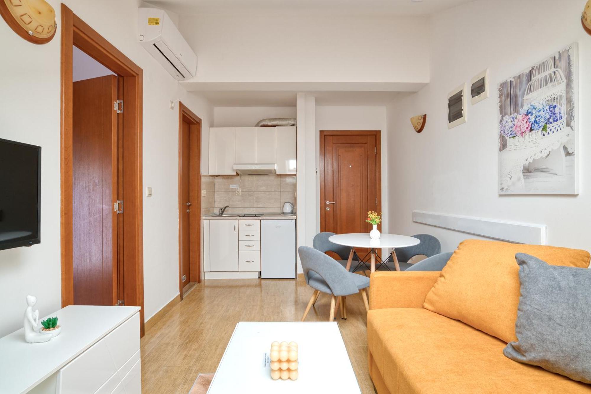 Garni Hotel Milica 赫尔采格诺维 外观 照片